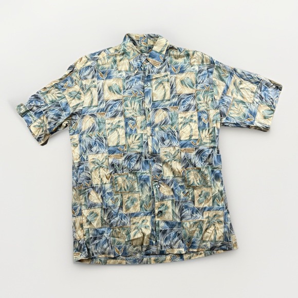 Tori Richard Other - Tori Richard Vintage Hawaiian Shirt Mens Small Cotton Lawn Floral Palm Made USA